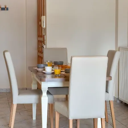 Апартаменты Alexandra's Cozy Sea View Аргостолион