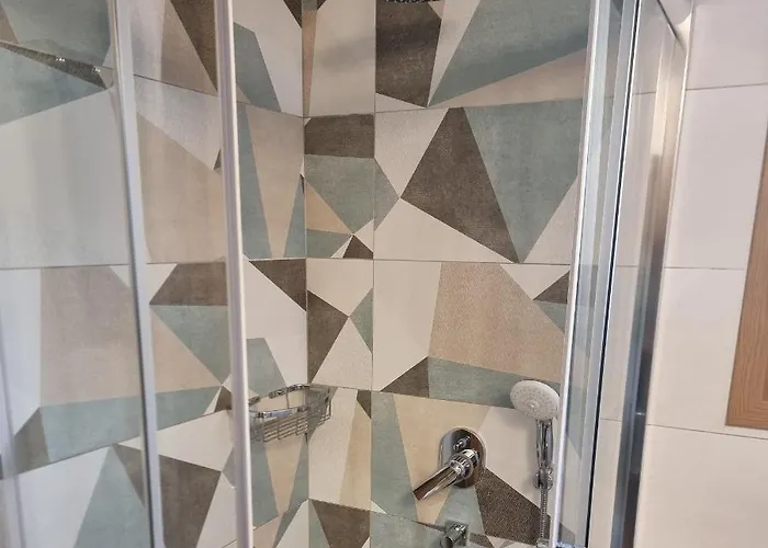 Alexandra's Cozy Sea View