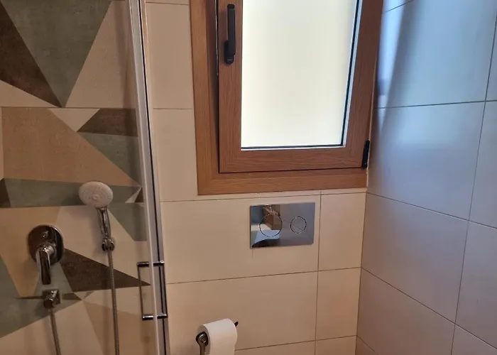 Alexandra's Cozy Sea View *