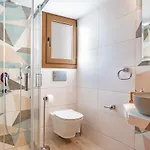 Alexandra's Cozy Sea View Daire Argostolion