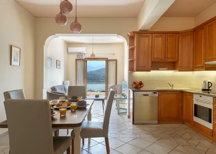 Alexandra's Cozy Sea View Apartamento